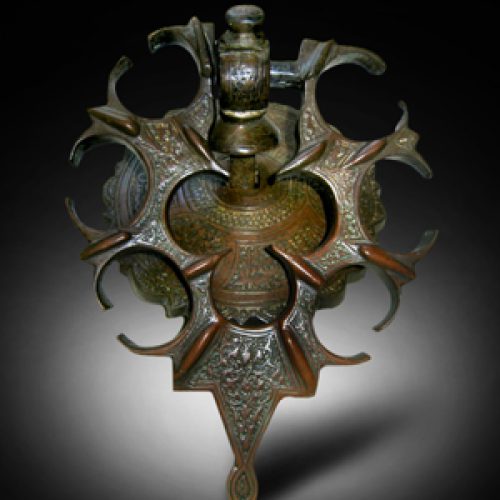 med_door-knocker_021_01